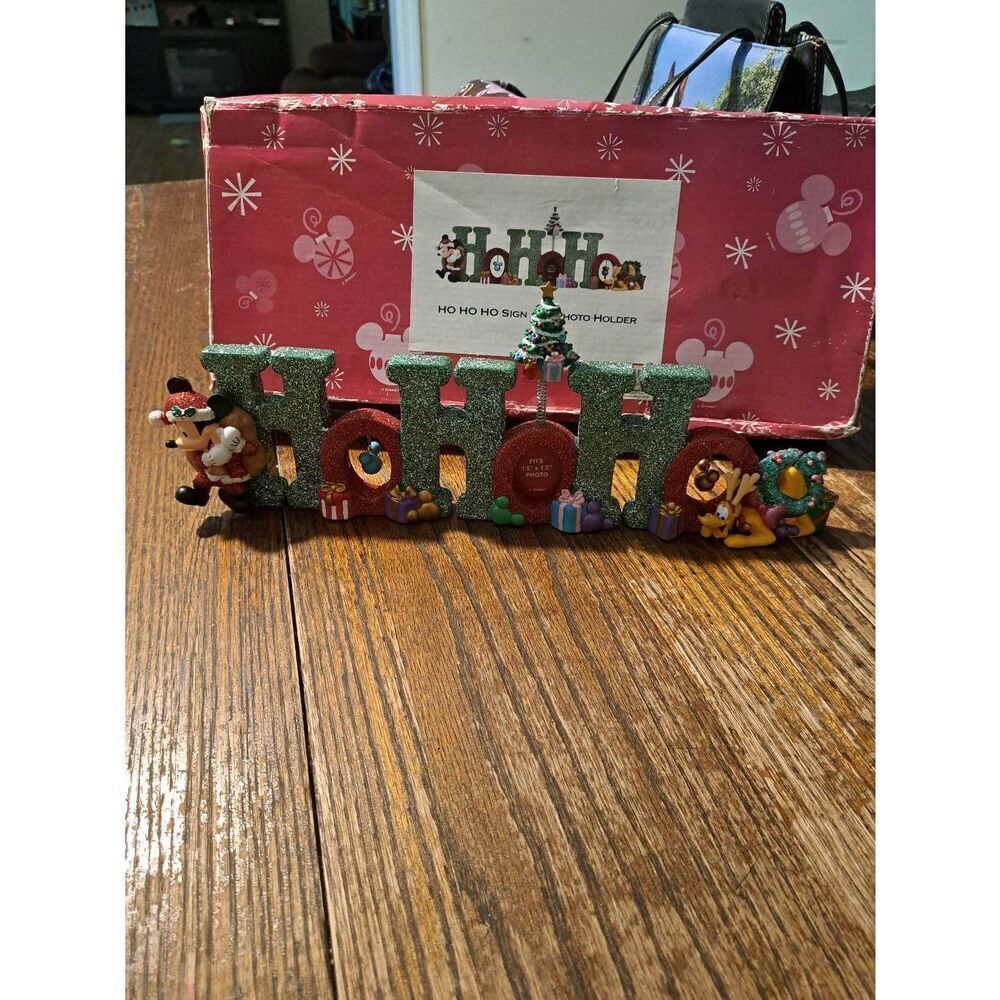 Disney Parks Original Ho-Ho Sign Photo Holder Resin Holiday Christmas Decor
